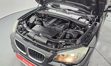 X1 (E84)