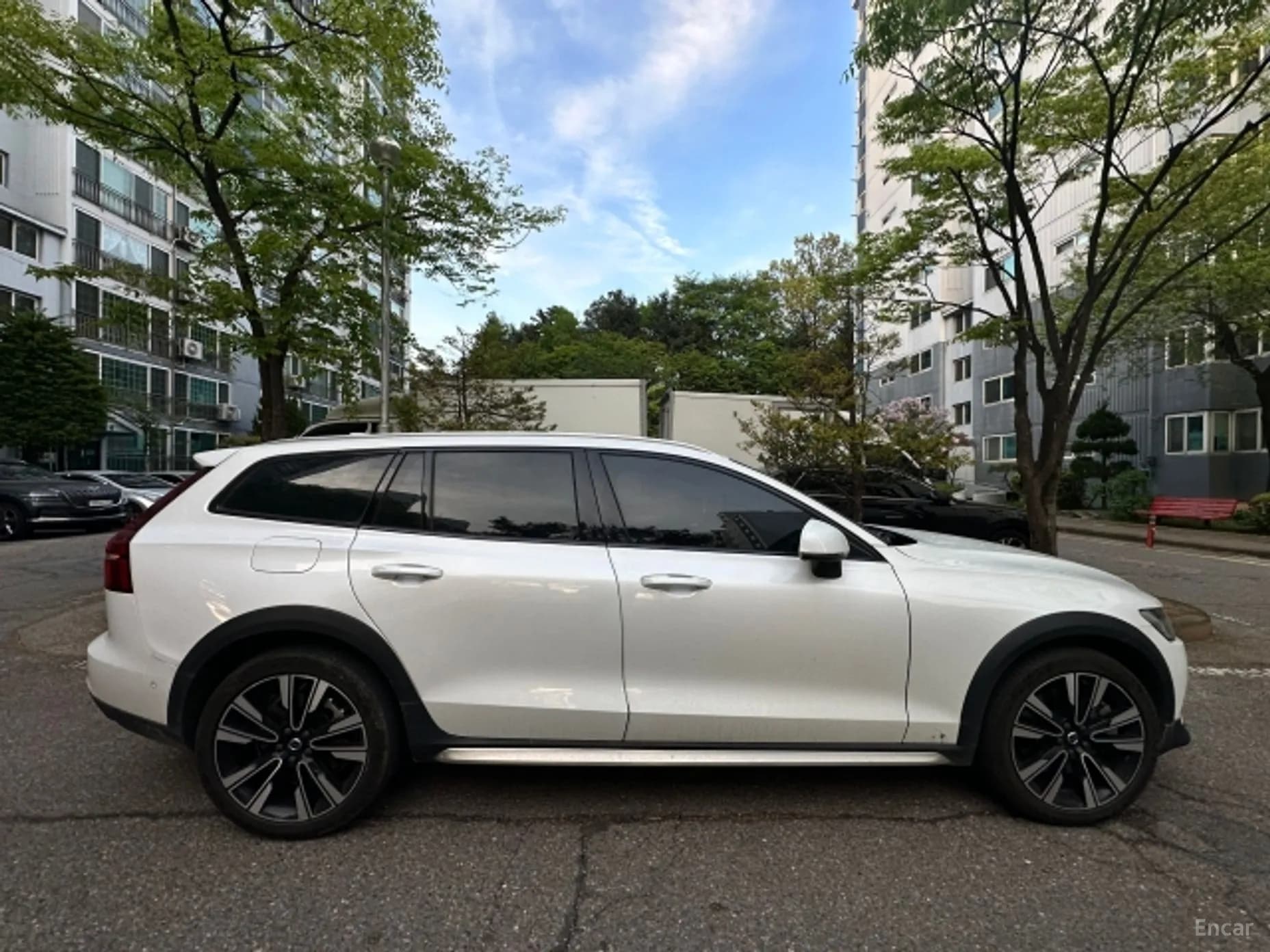 V60 Cross-Country 2nd Generation
