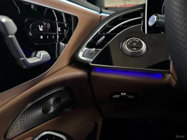 E-Class W214