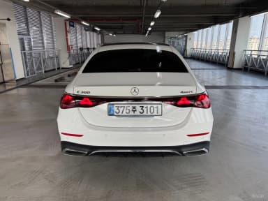 E-Class W214