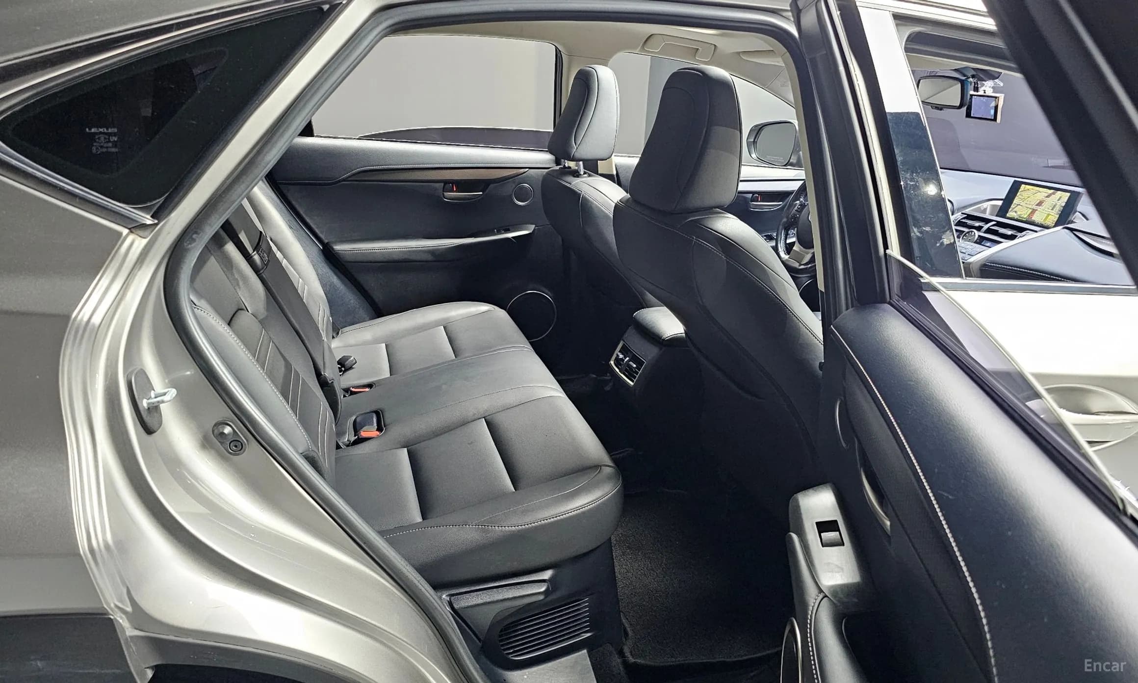 NX300h