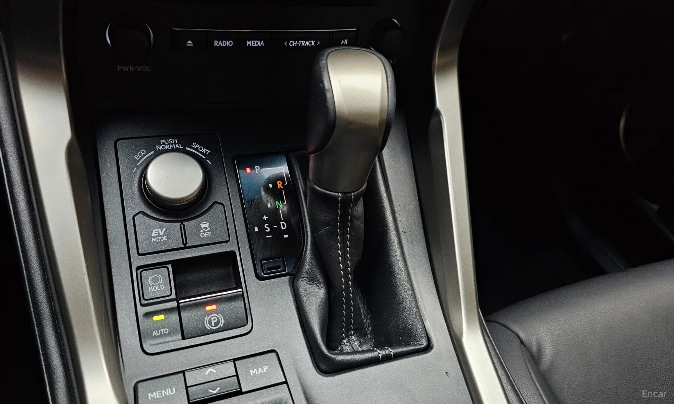 NX300h