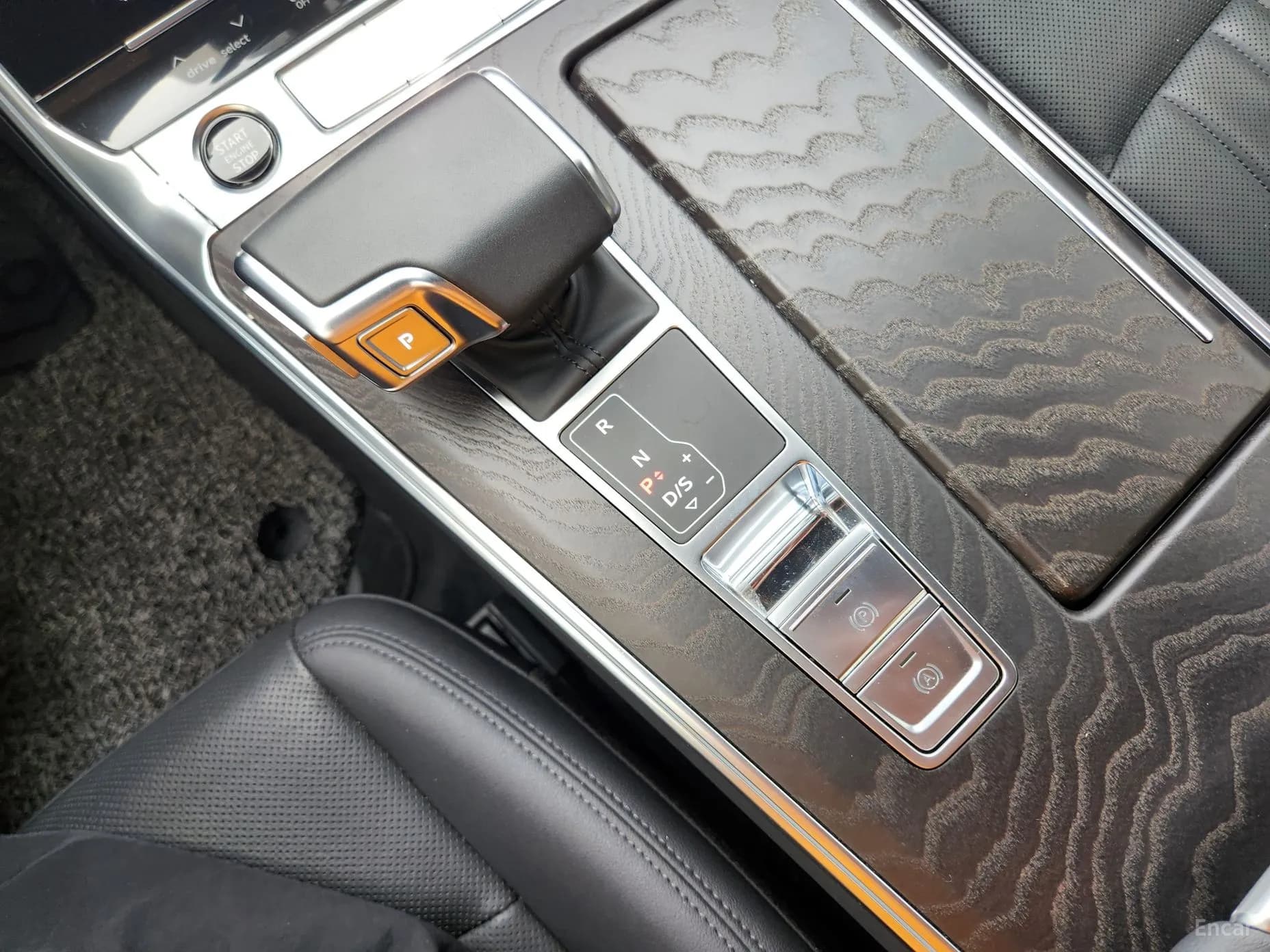A6 (C8)