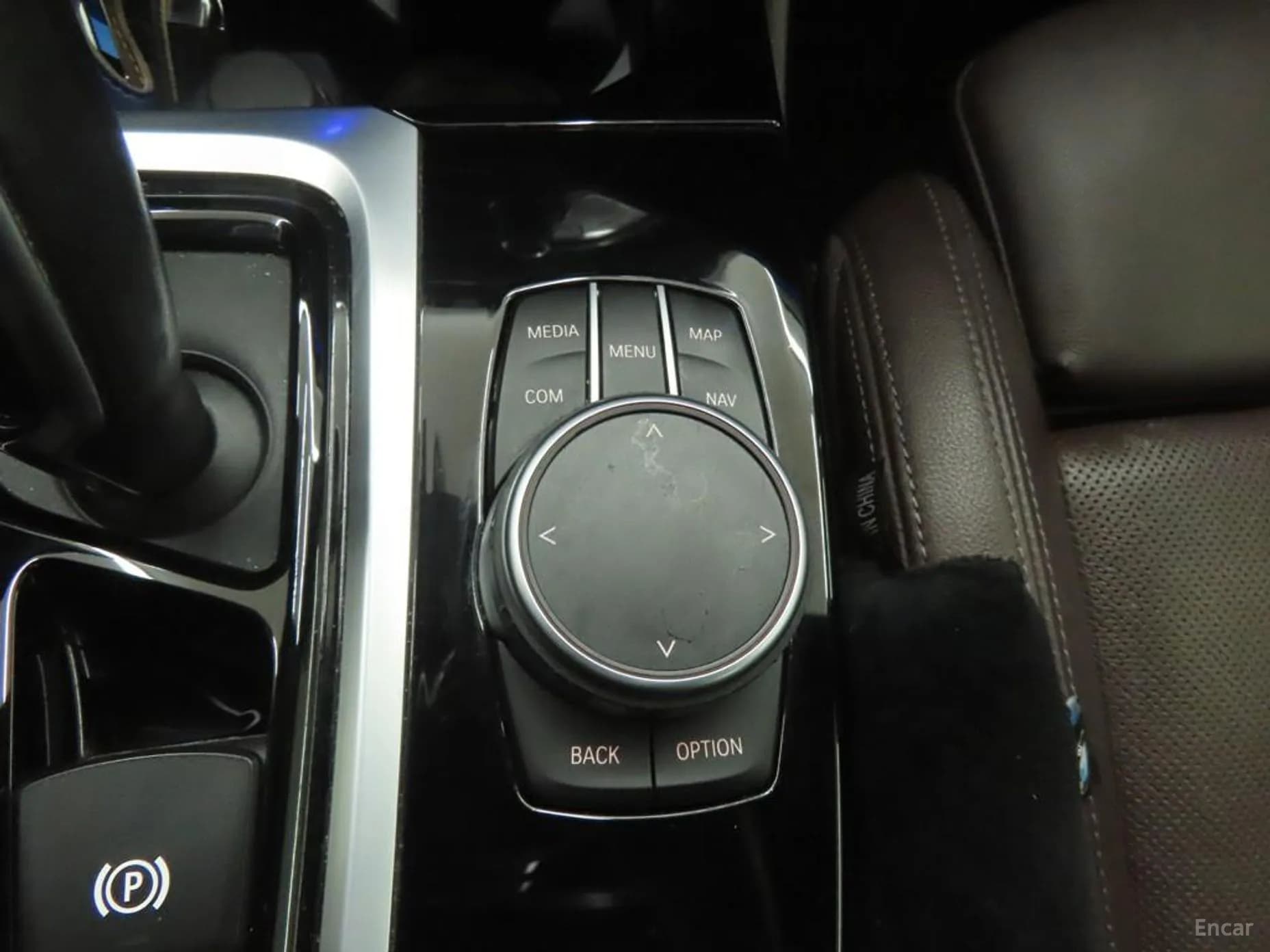 X4 (G02)