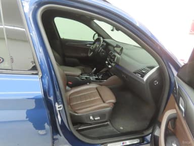 X4 (G02)