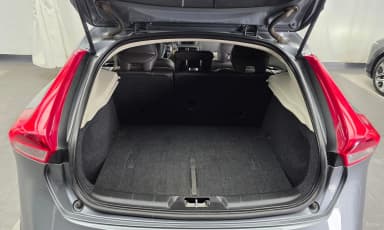 V40 Cross Country