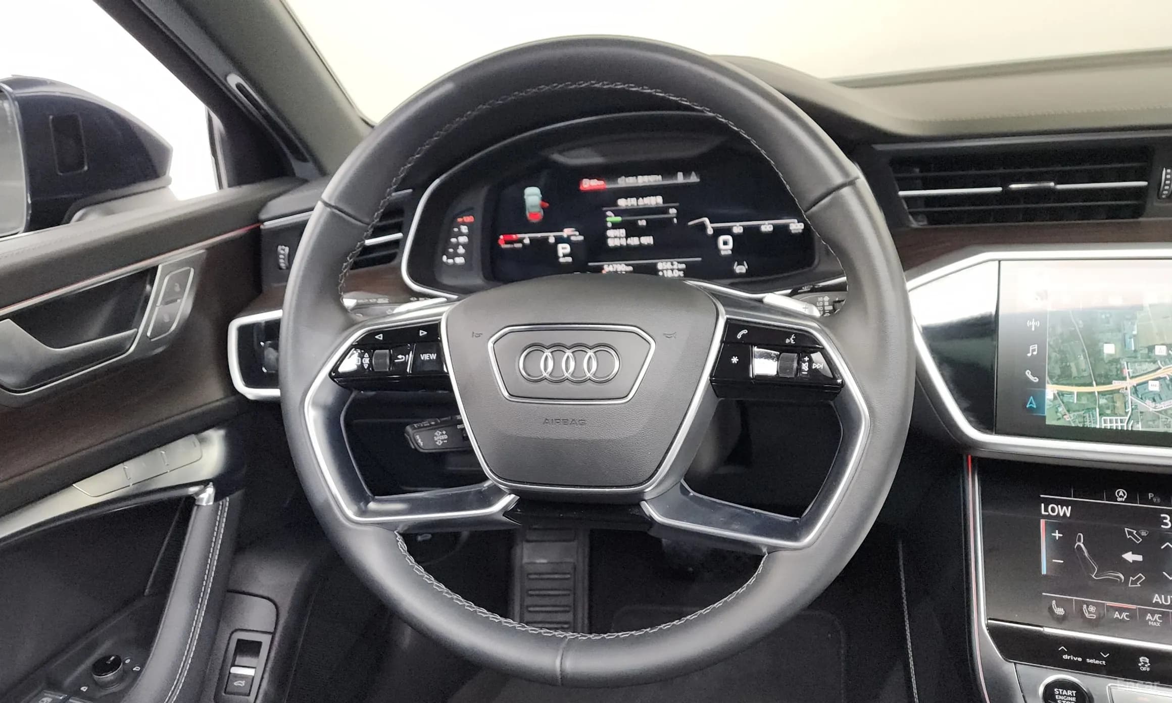 A6 (C8)