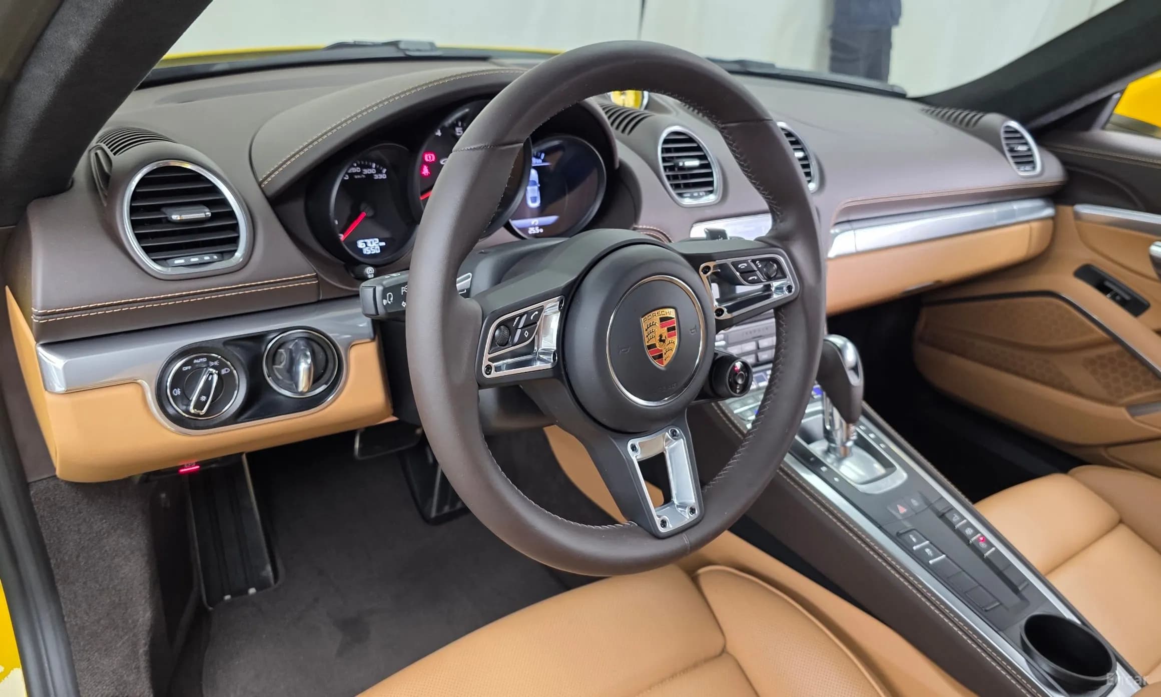718 Cayman