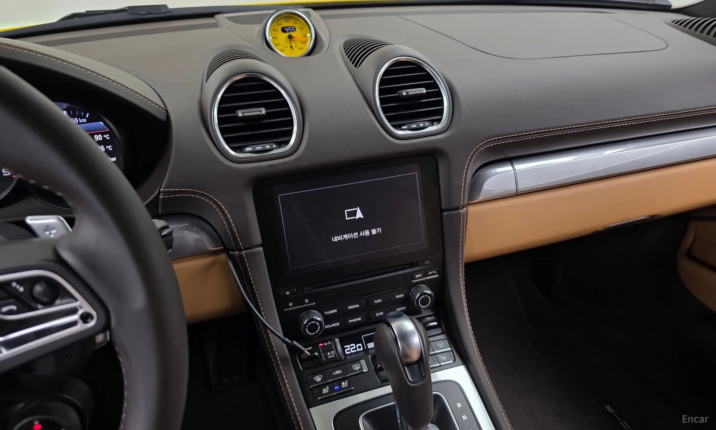 718 Cayman