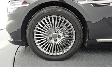 G90