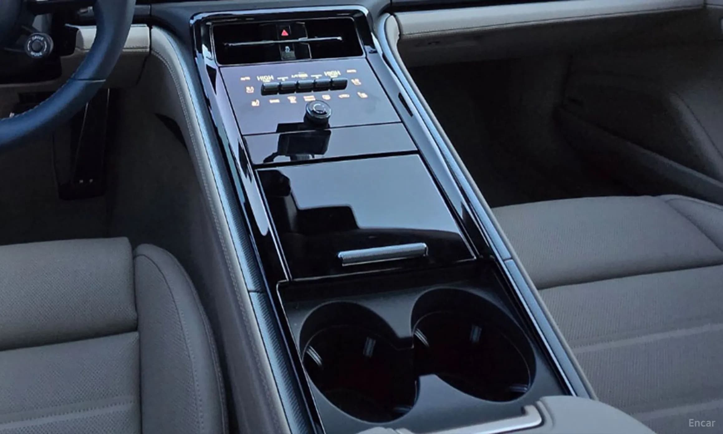 Panamera (976)