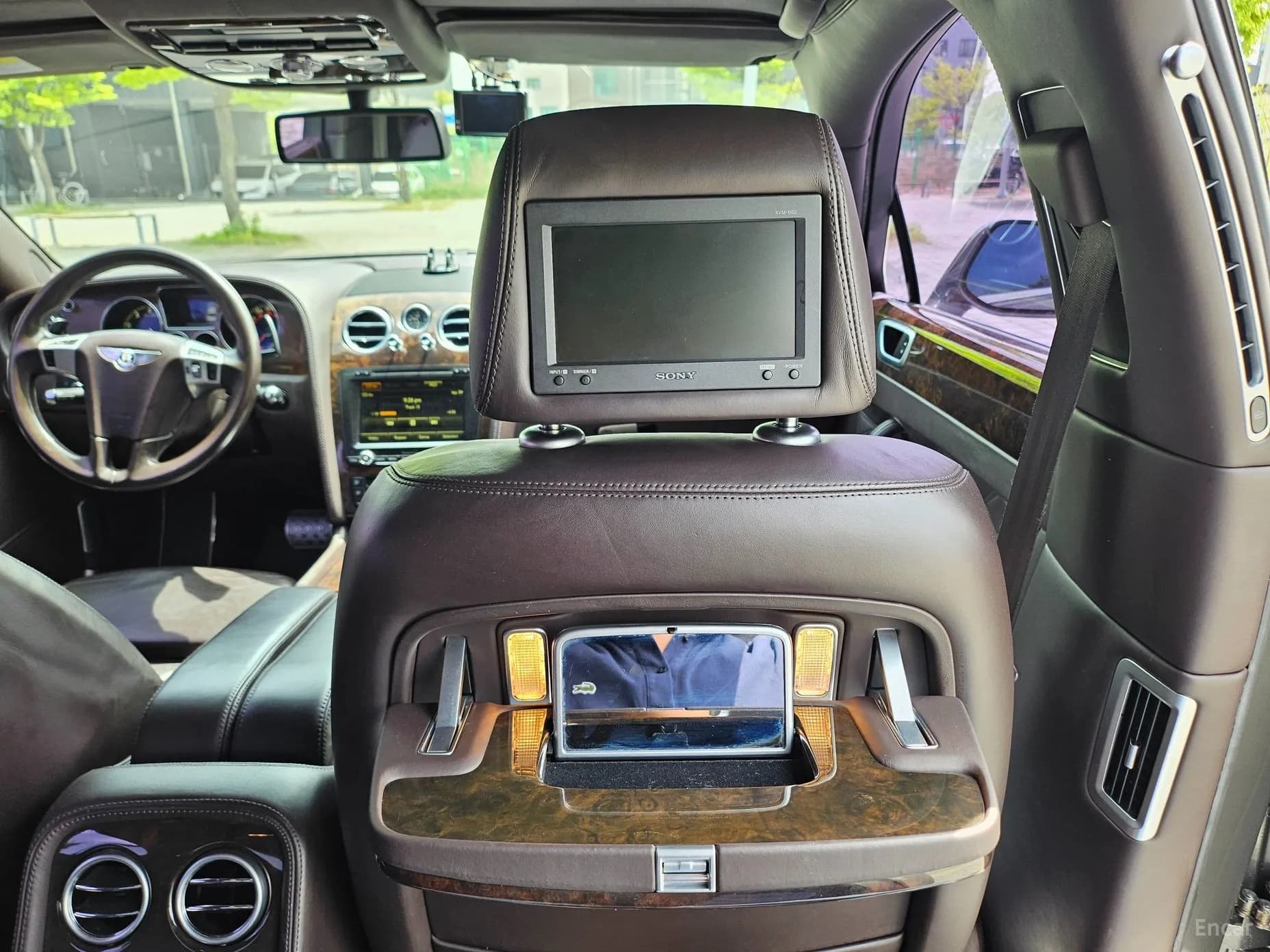 Flying Spur Gen 1