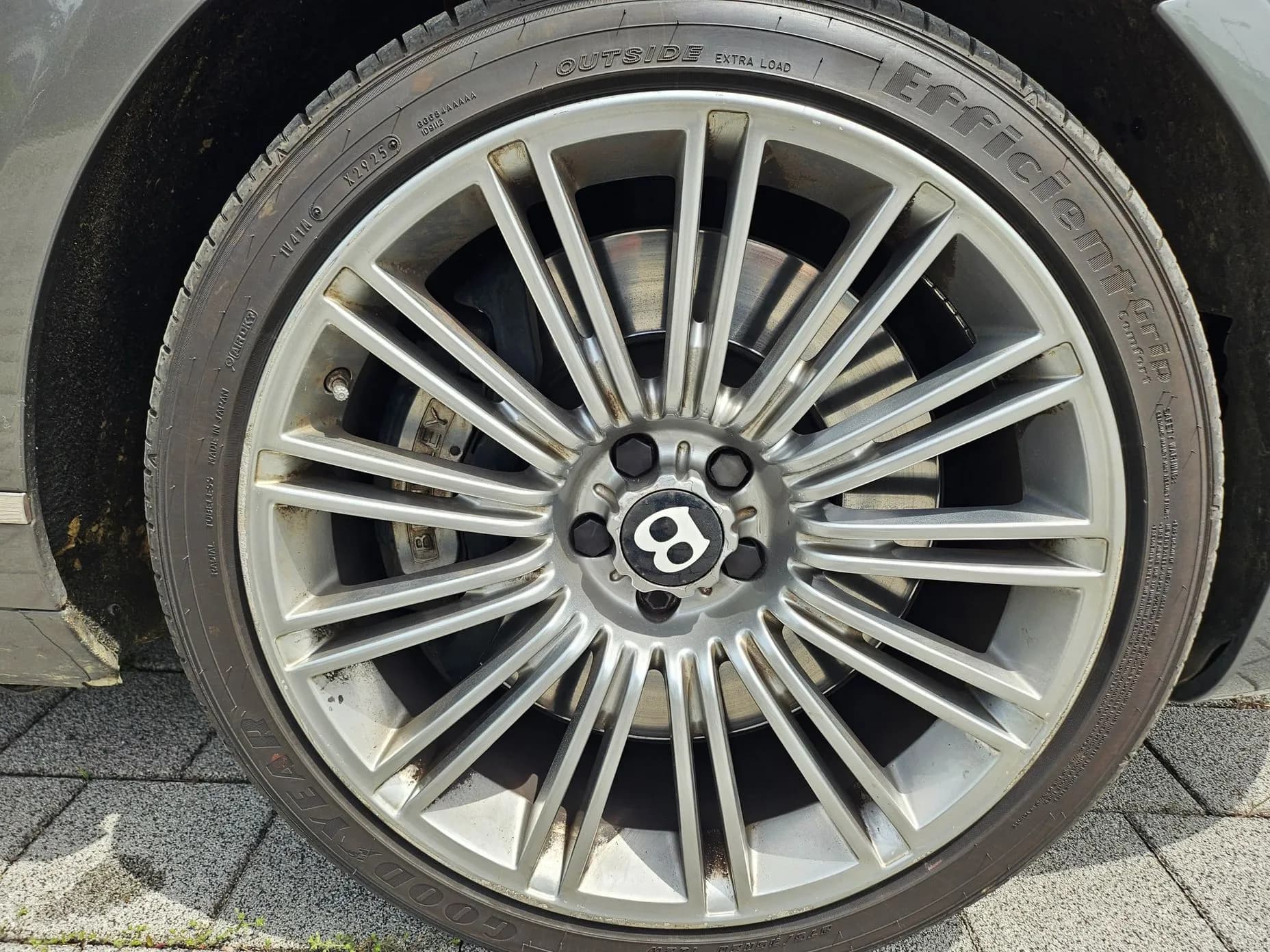 Flying Spur Gen 1