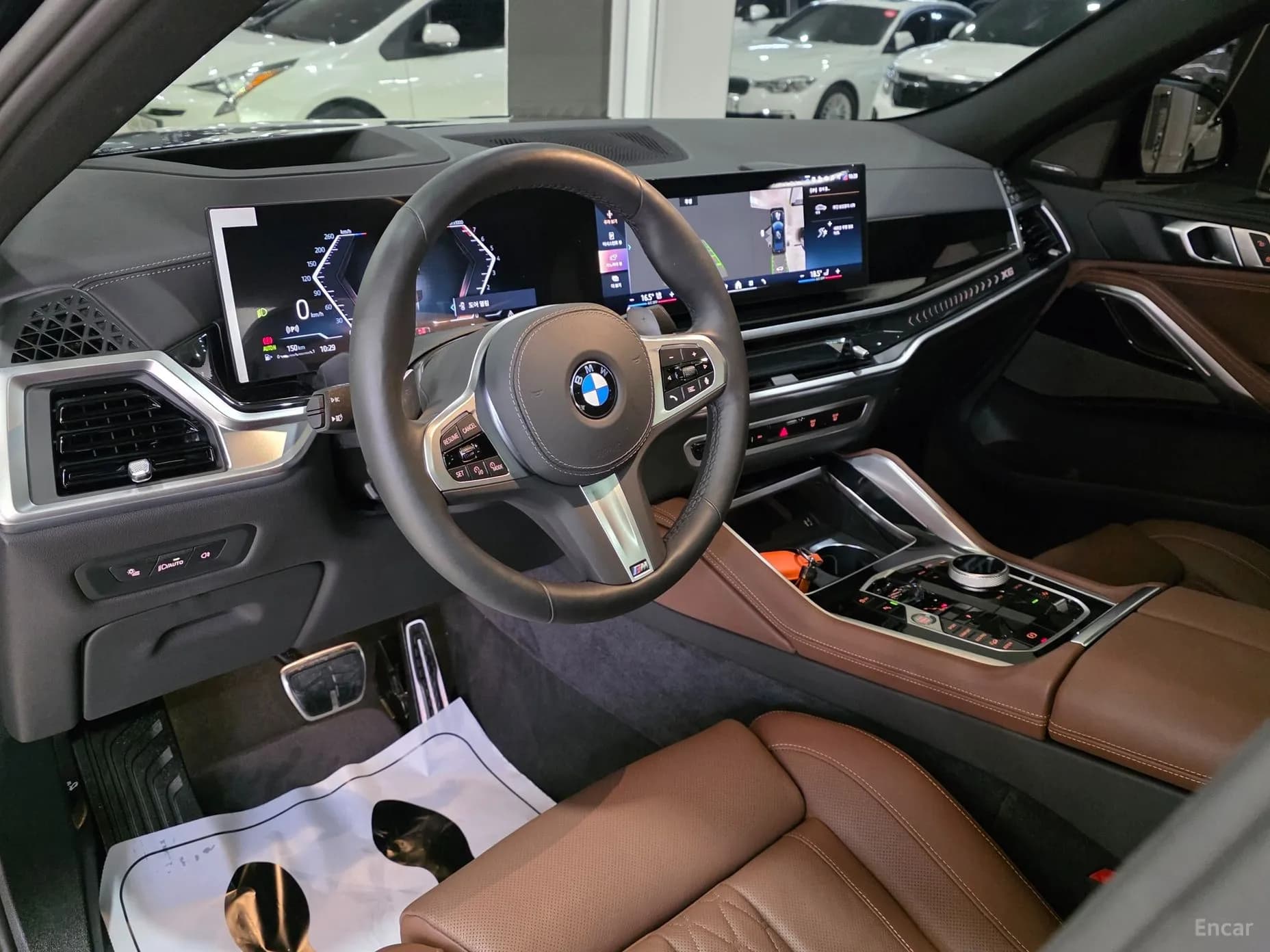 X6 (G06)