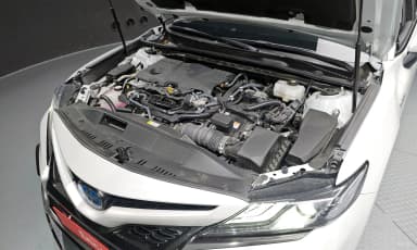 Camry (XV70)