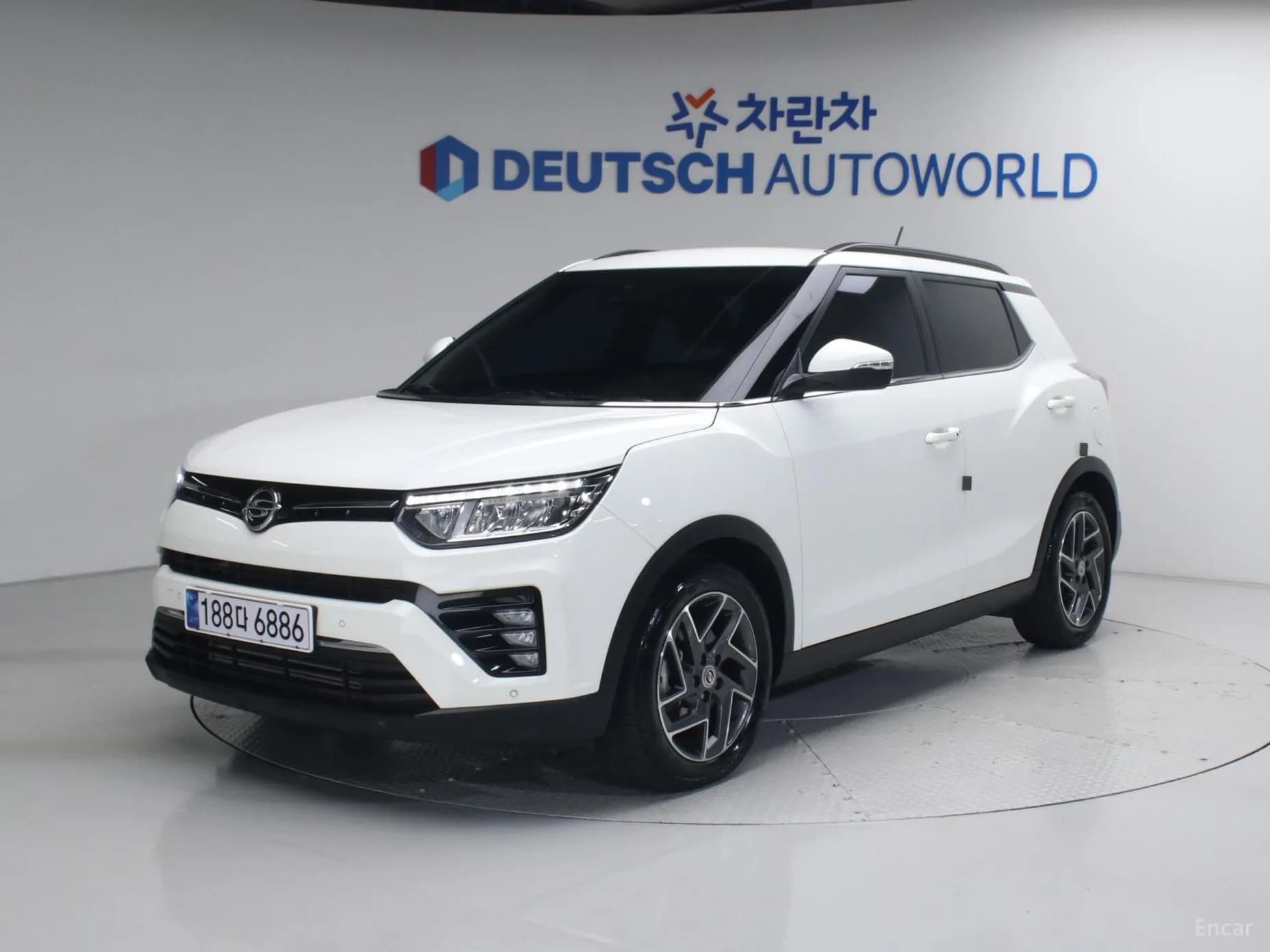Berry New Tivoli