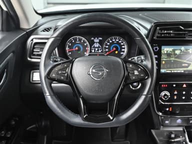 Berry New Tivoli