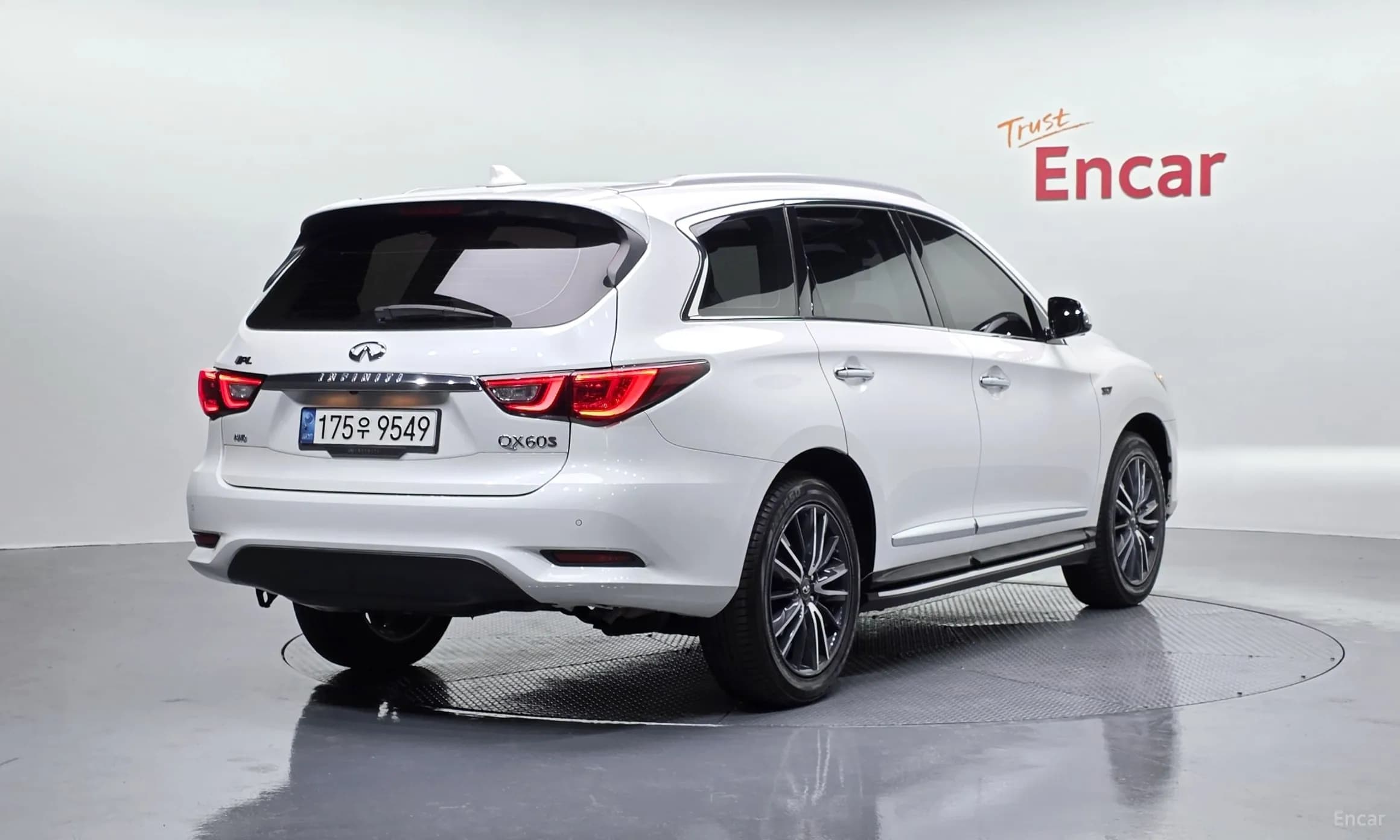 QX60