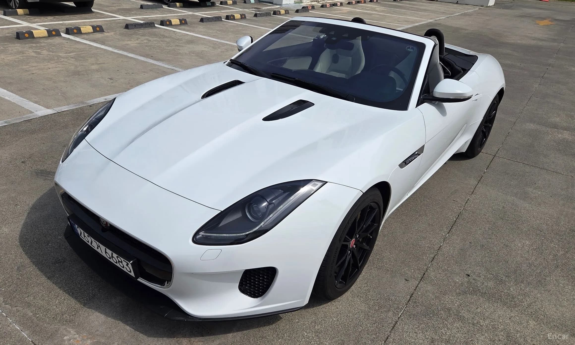 F-TYPE
