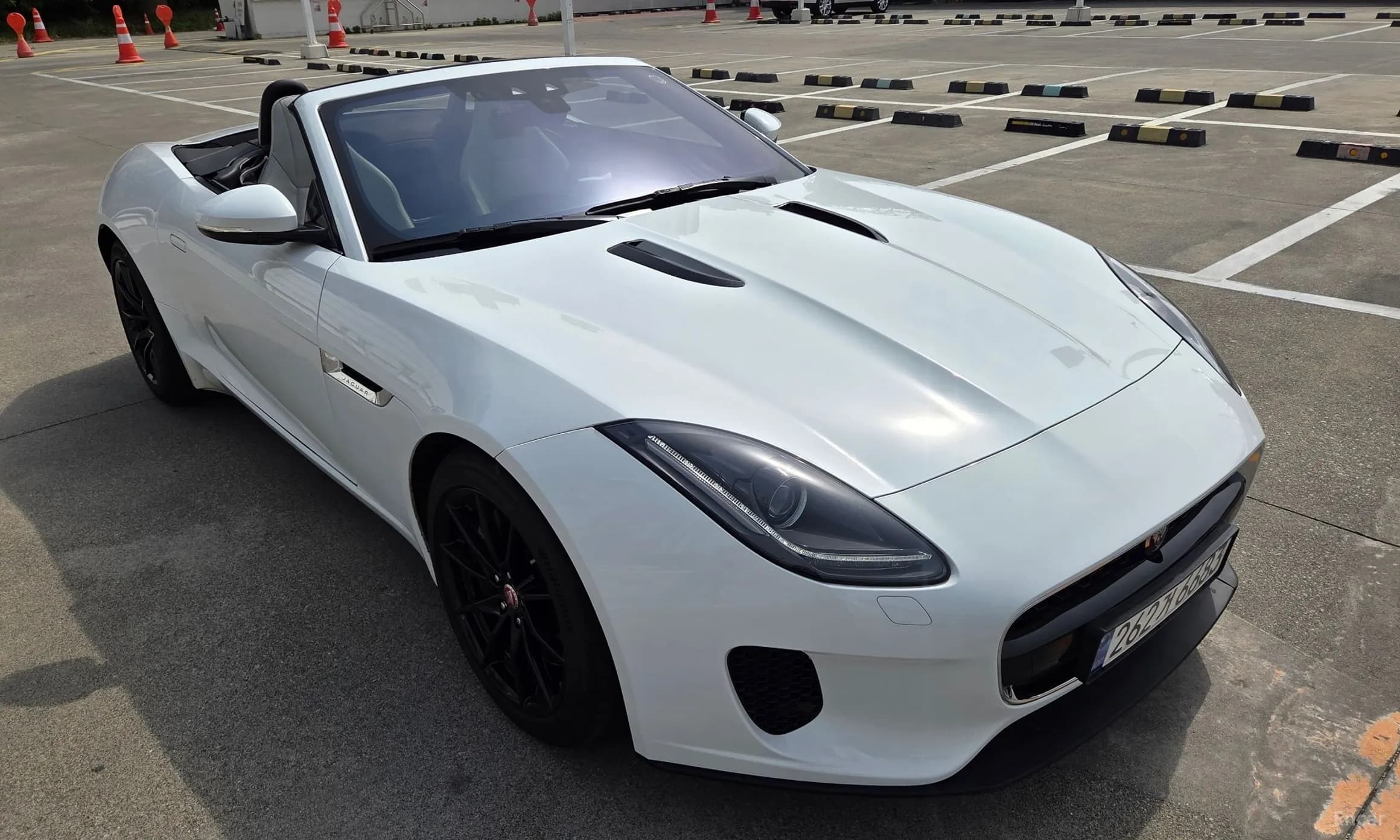 F-TYPE