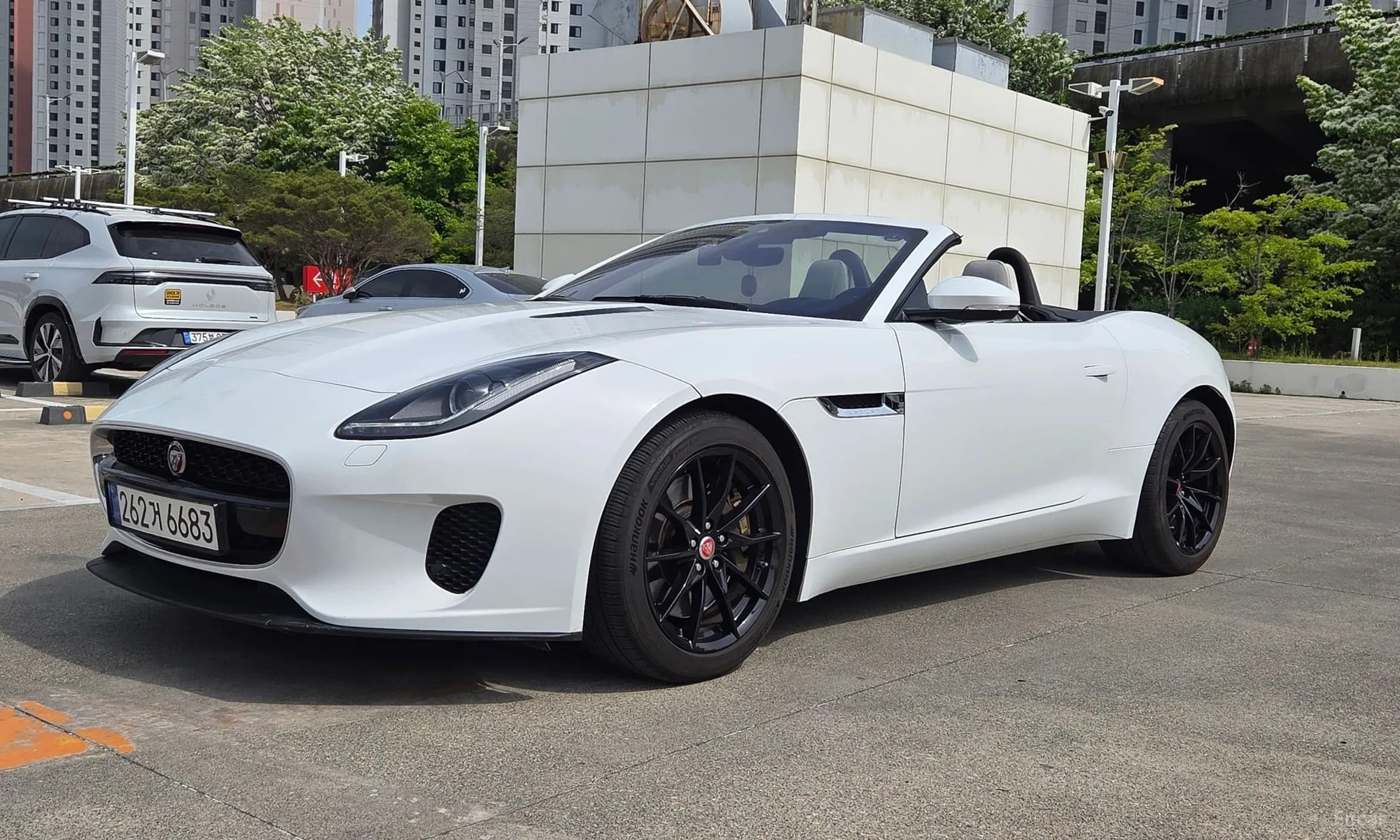 F-TYPE