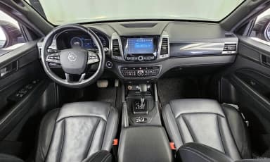 Rexton Sports Khan