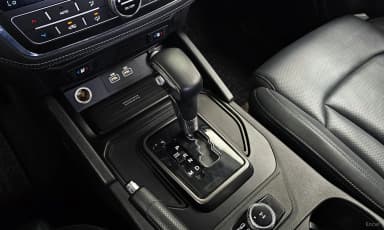 Rexton Sports Khan