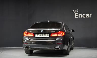 5 Series (G30)