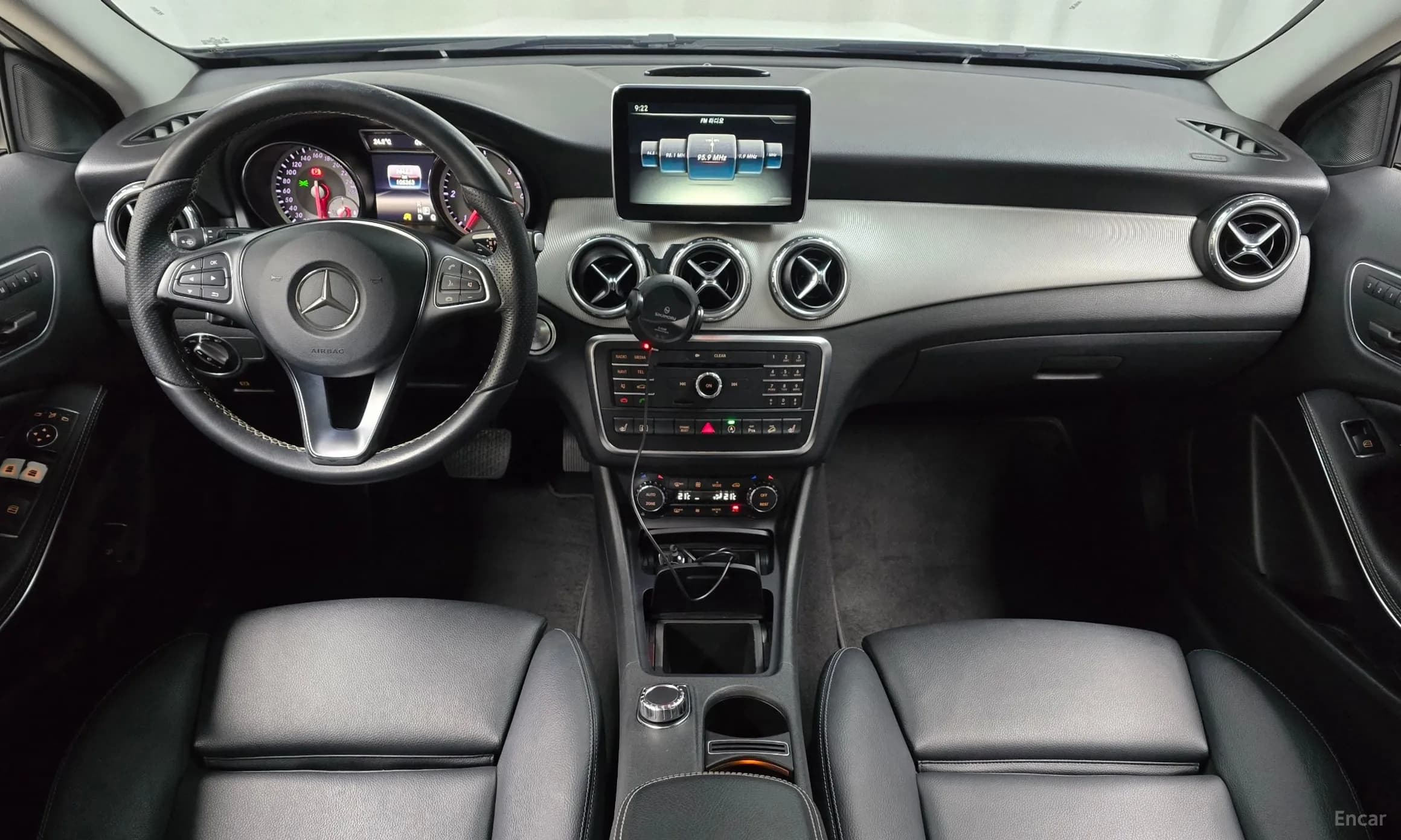 GLA-Class X156