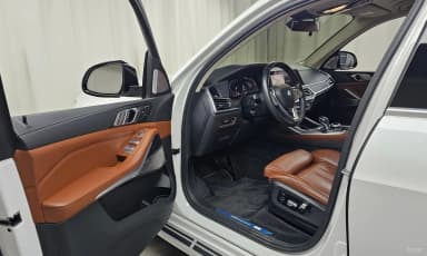 X7 (G07)