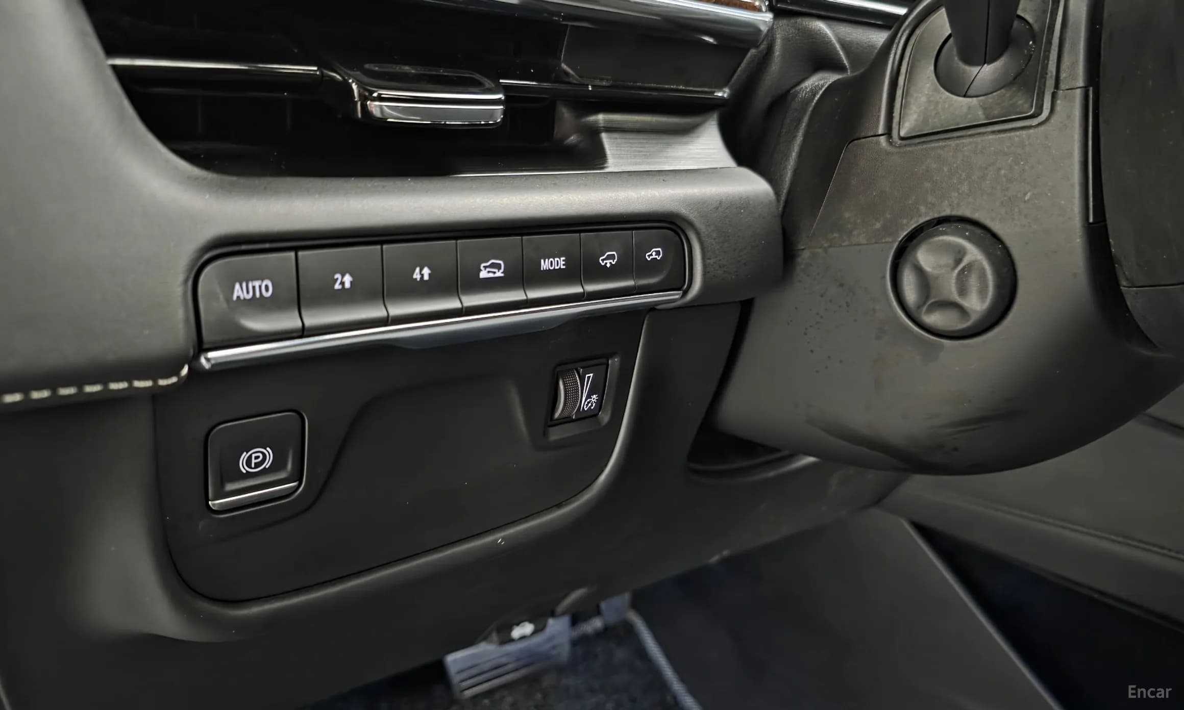 Escalade 5th Generation