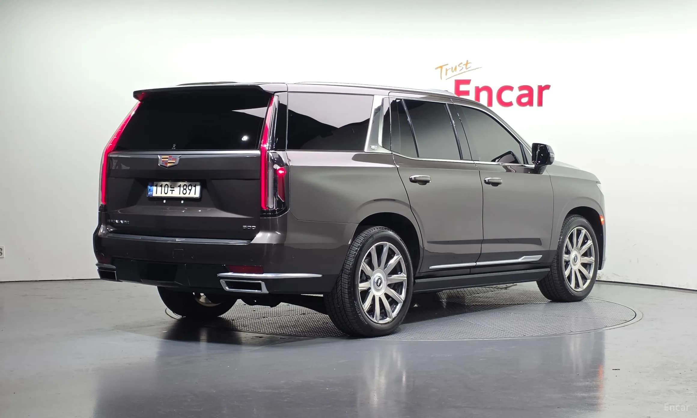 Escalade 5th Generation