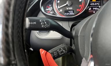 R8