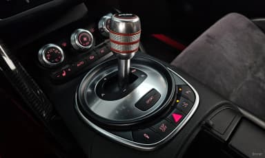 R8