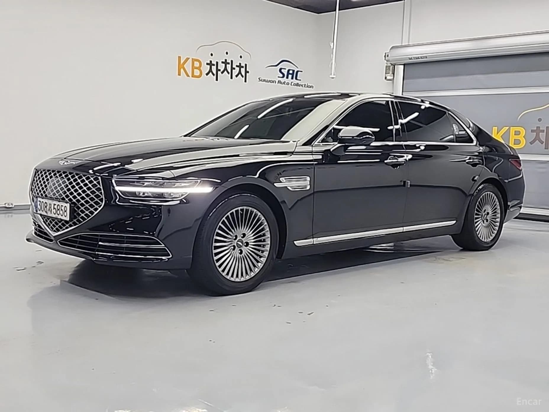 G90