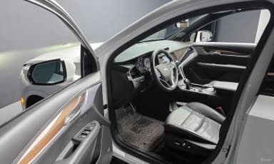 XT6