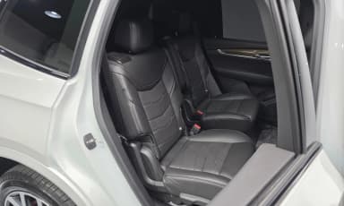 XT6