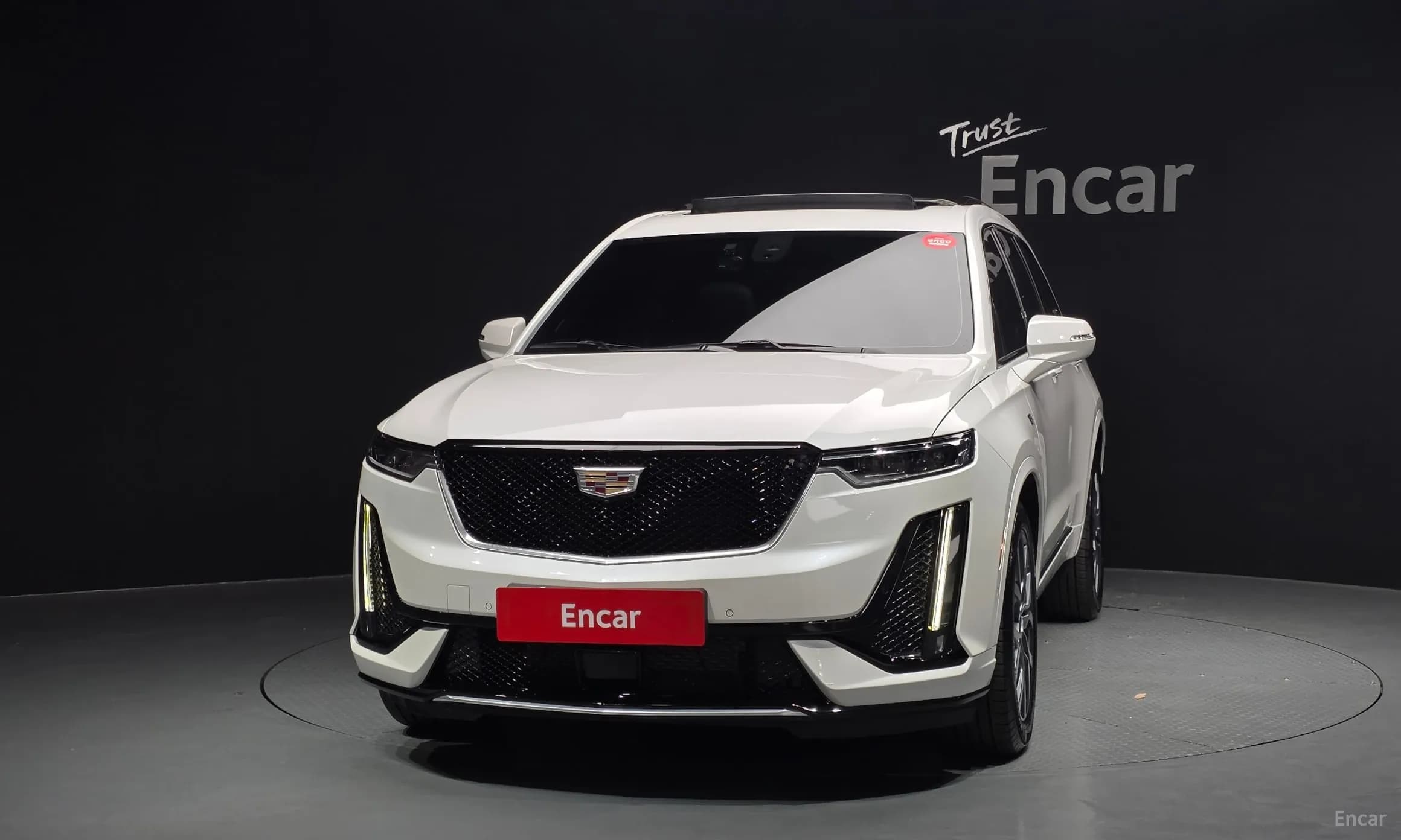 XT6