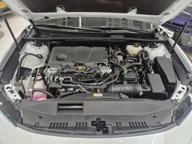 Camry (XV80)
