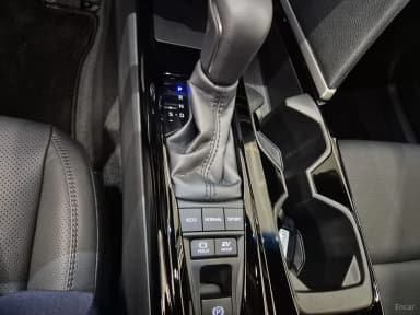 Camry (XV80)