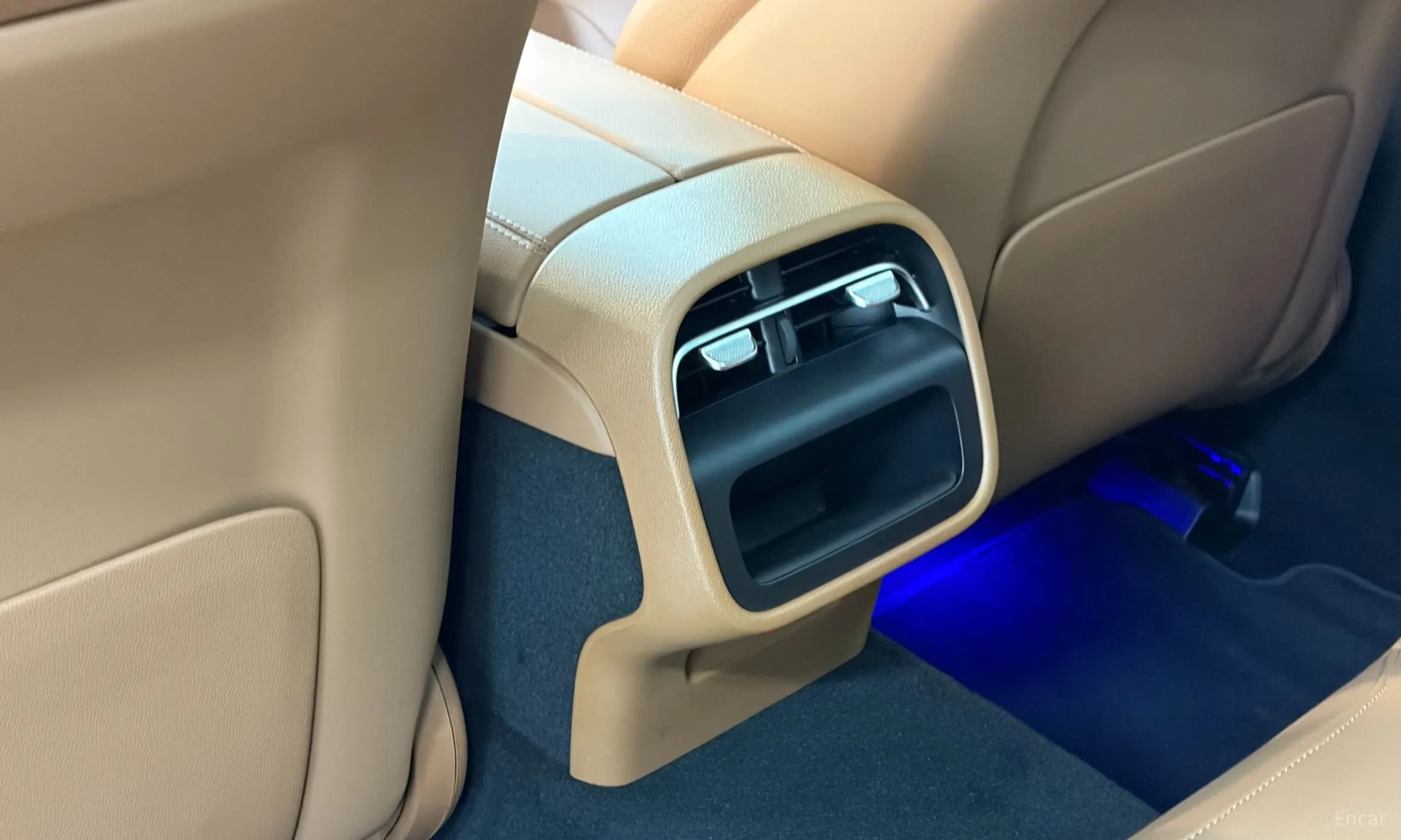 E-Class W214