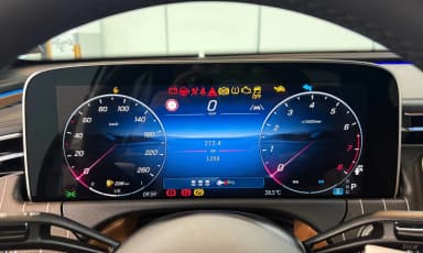 E-Class W214