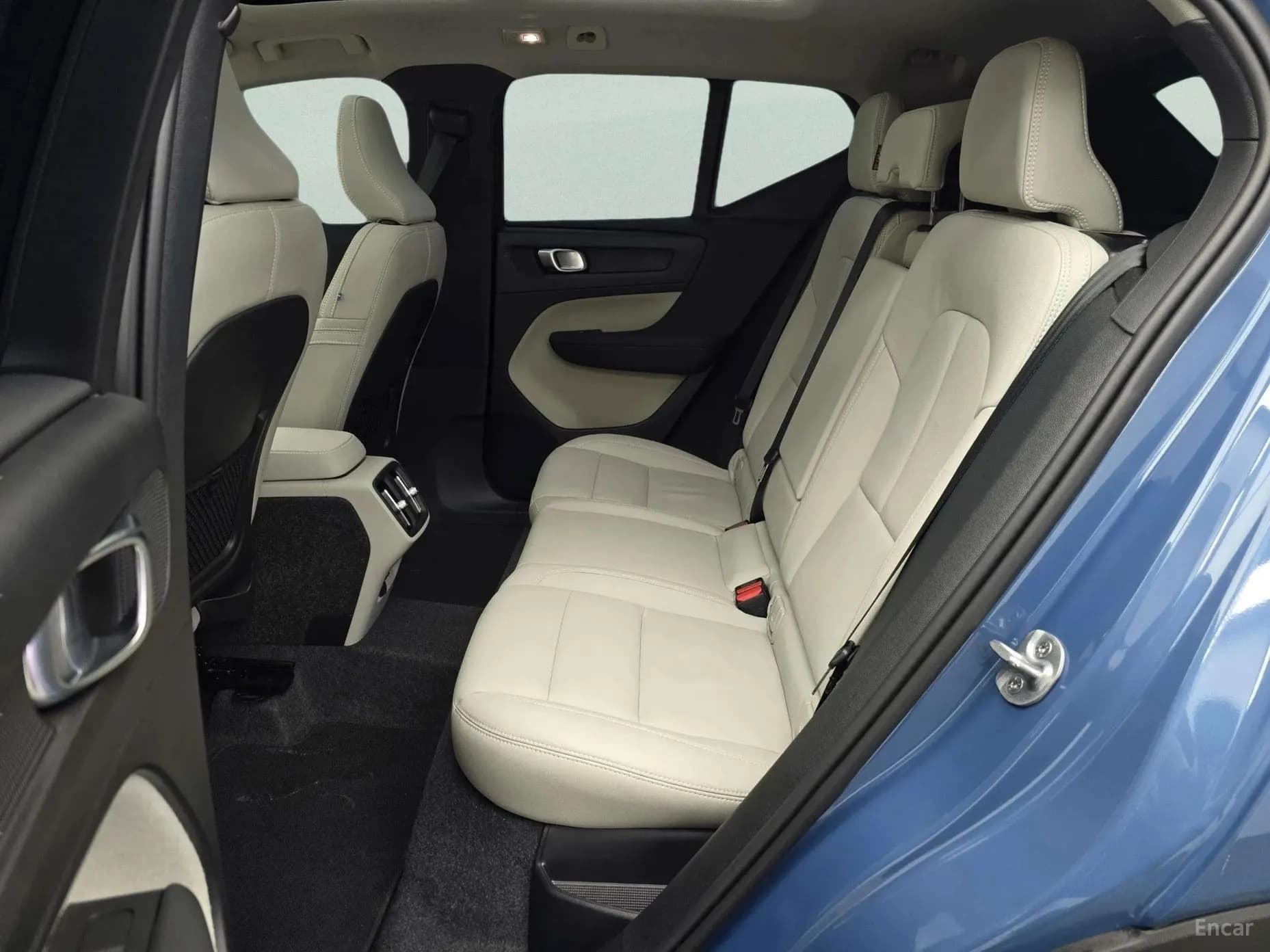 XC40