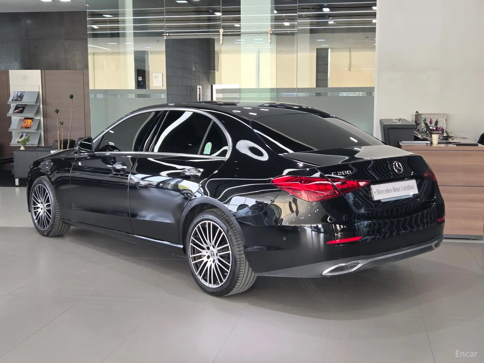 C-Class W206