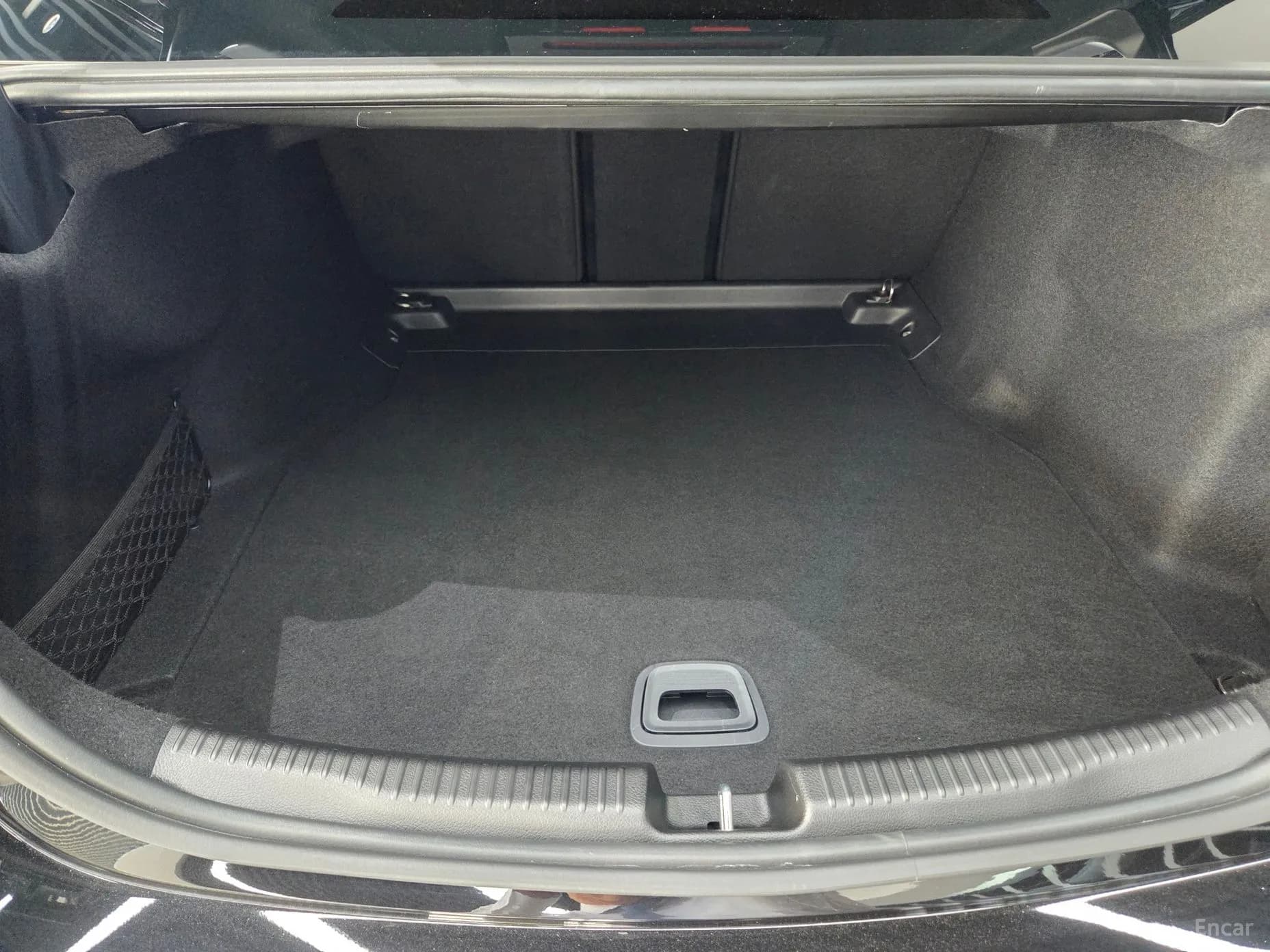C-Class W206