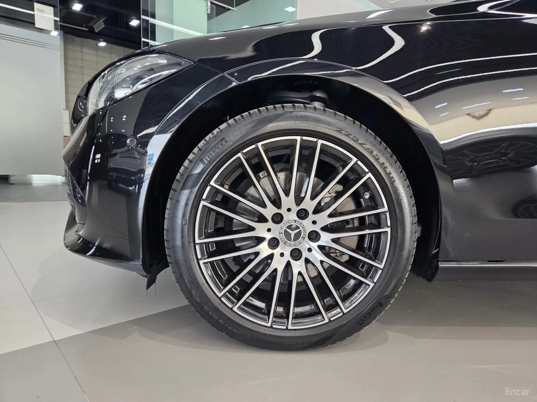 C-Class W206