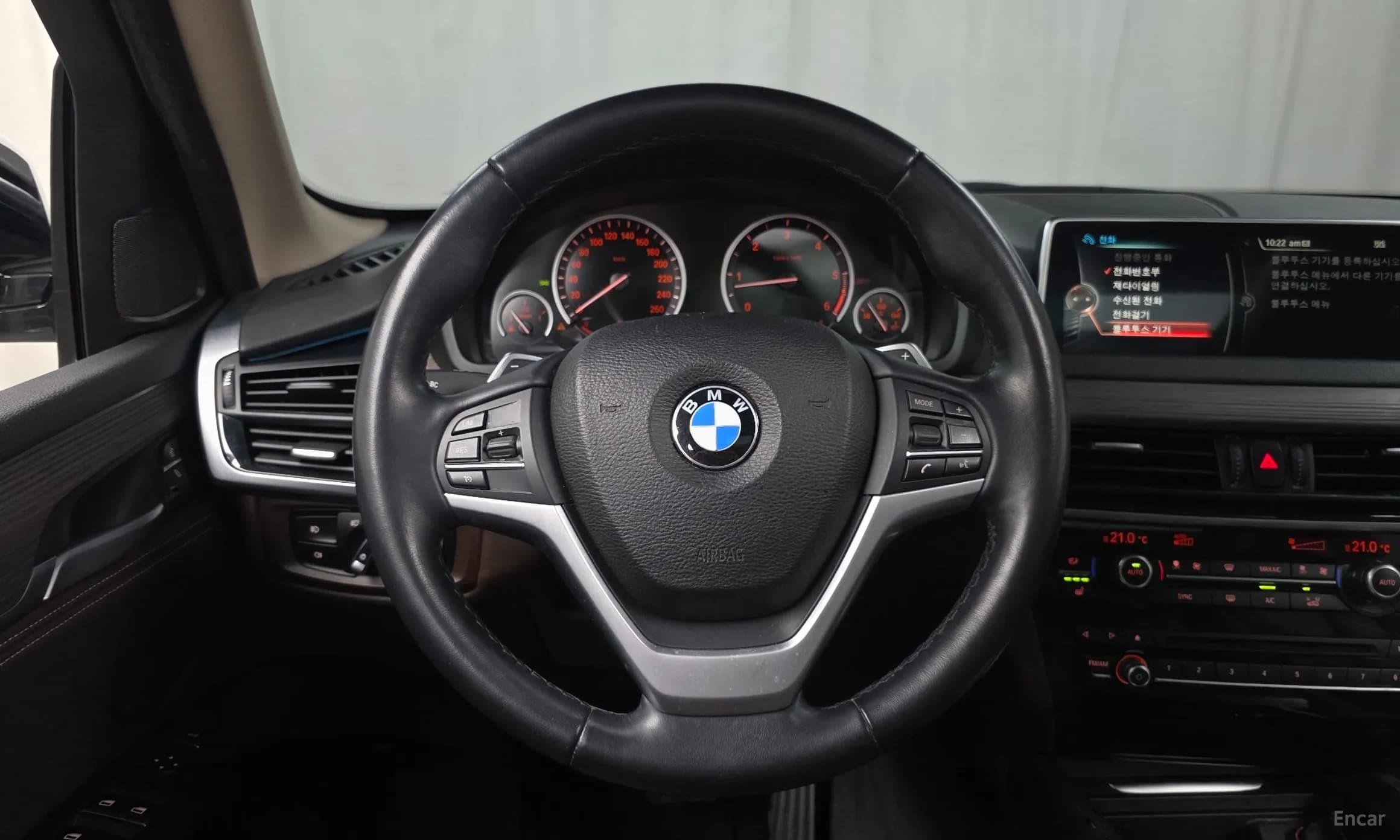 X5 (F15)