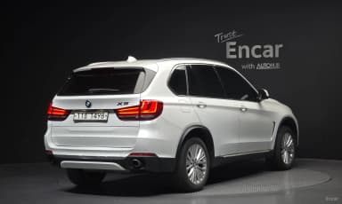 X5 (F15)