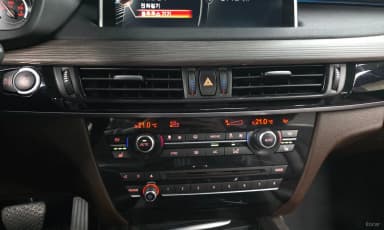 X5 (F15)