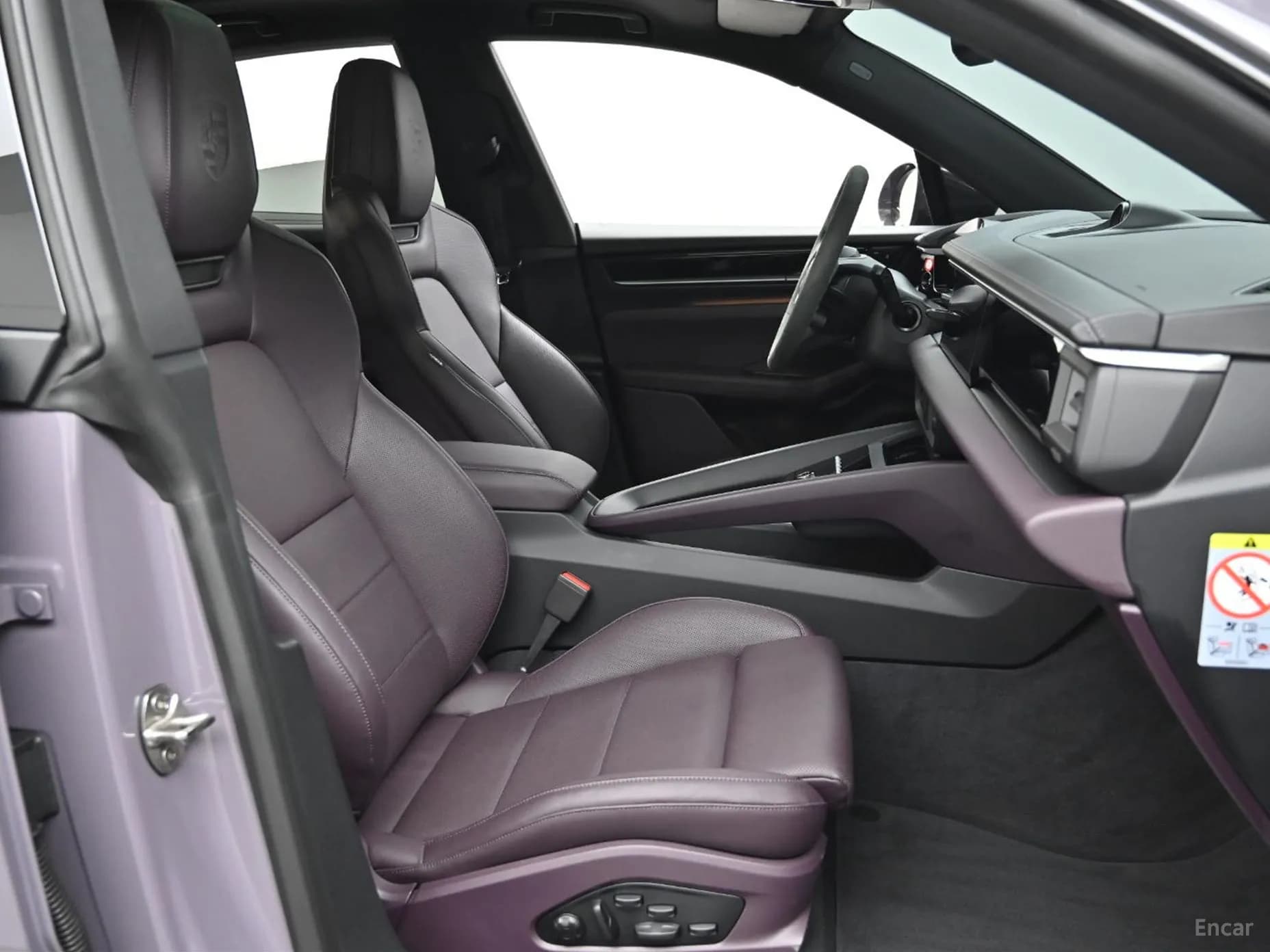 Macan EV